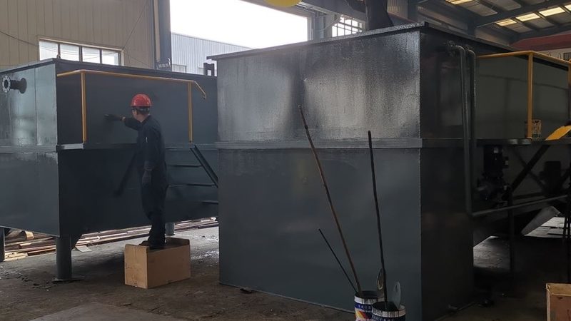 小型空气净化器：价格背后的考量因素**